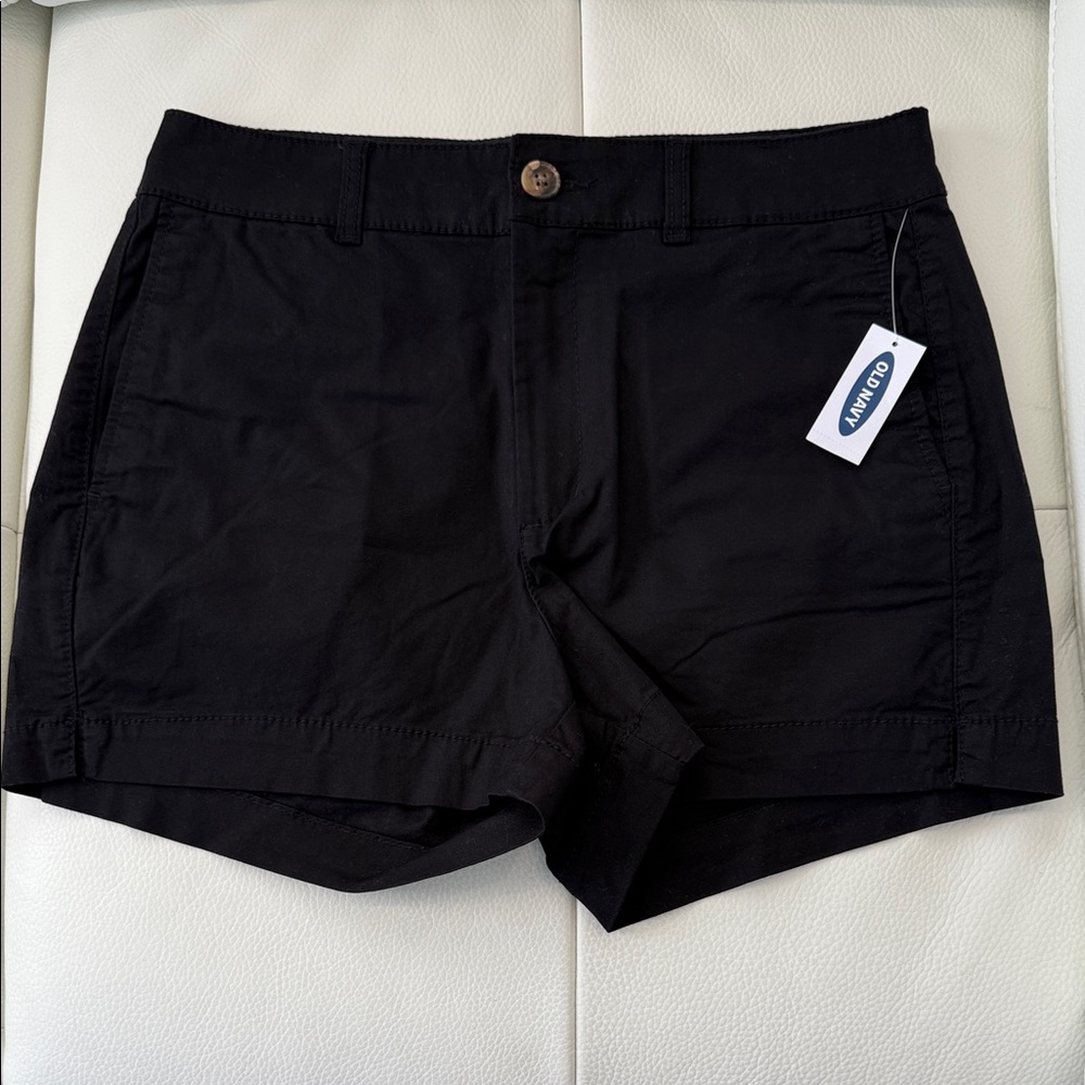 Old Navy NWT Everyday Shorts High Rise Sz 4 Women's Classic Black Bermudas